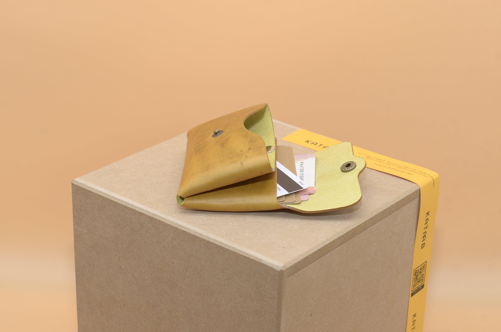 Kleine Ledergeldbörse. Geldbeutel für Damen. Frauen Portemonnaie. Minimalistischer Leder Geldbeutel. Schlanke Brieftasche.Geschenk für Sie. - KATAAB