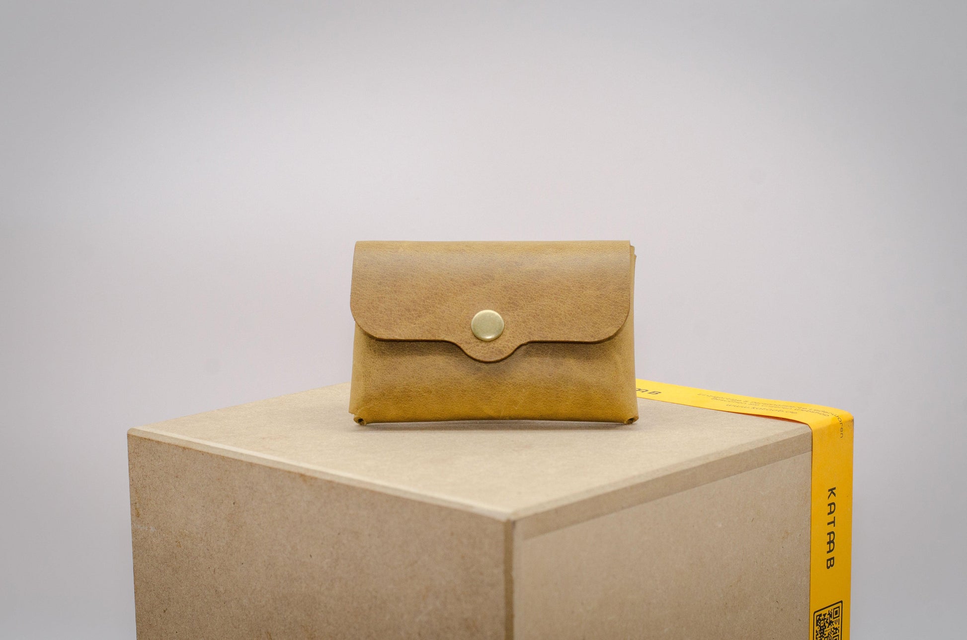 Kleine Ledergeldbörse. Geldbeutel für Damen. Frauen Portemonnaie. Minimalistischer Leder Geldbeutel. Schlanke Brieftasche.Geschenk für Sie. - KATAAB