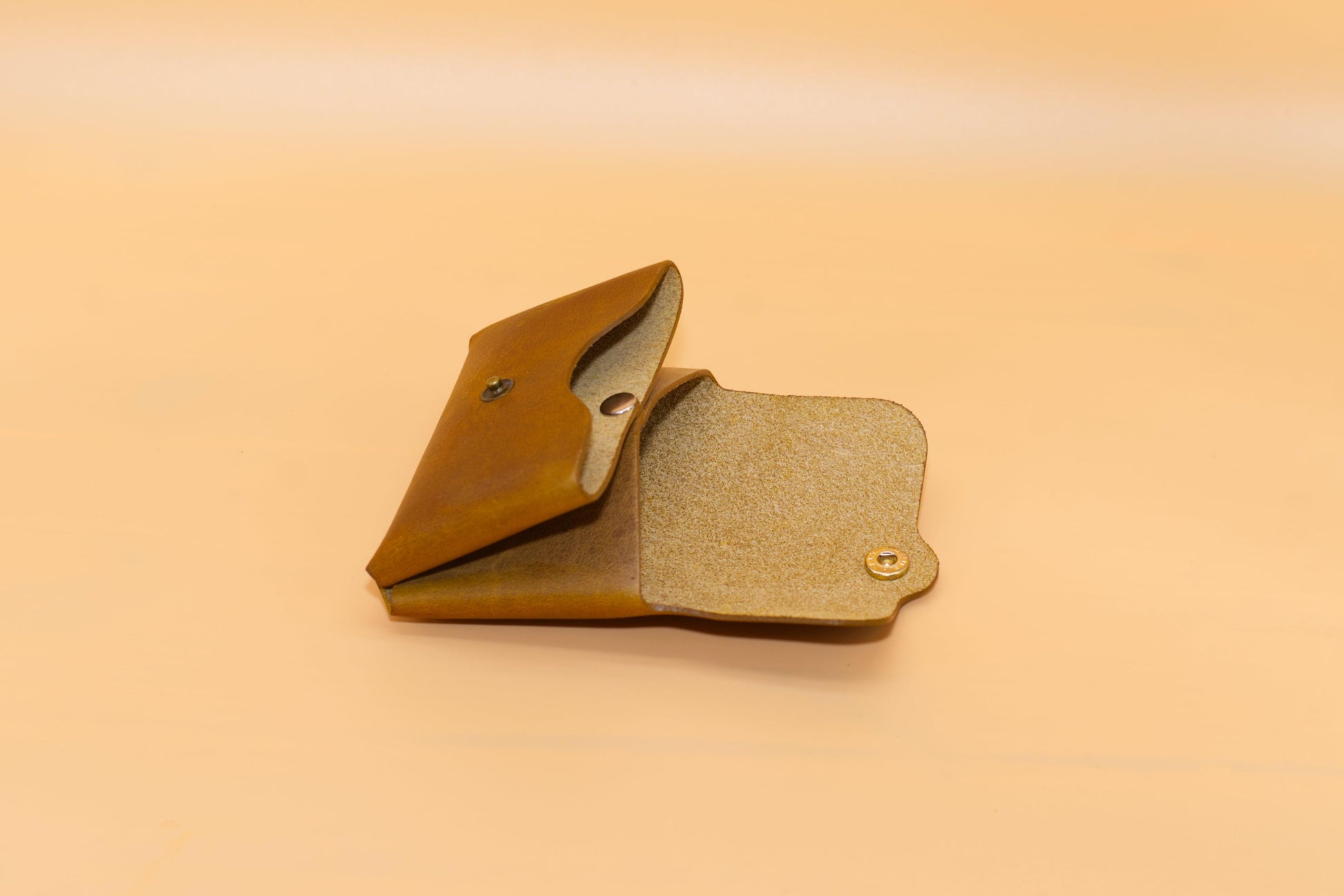 Kleine Ledergeldbörse. Geldbeutel für Damen. Frauen Portemonnaie. Minimalistischer Leder Geldbeutel. Schlanke Brieftasche.Geschenk für Sie. - KATAAB