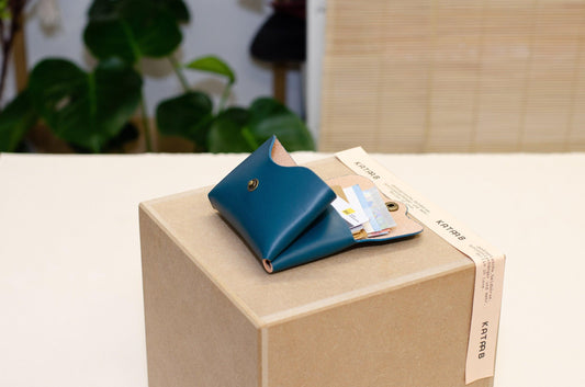 Geldbeutel für Damen. Frauen Portemonnaie. Kleine Ledergeldbörse. Minimalistischer Leder Geldbeutel. Schlanke Brieftasche.Geschenk für Sie. - KATAAB