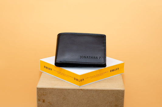 Personalisierte Geldbörse für Männer mit Gravur cir.12x9cm. Brieftasche für Männer. Geschenk zum Vatertag. Geldbeutel für Papa. - KATAAB