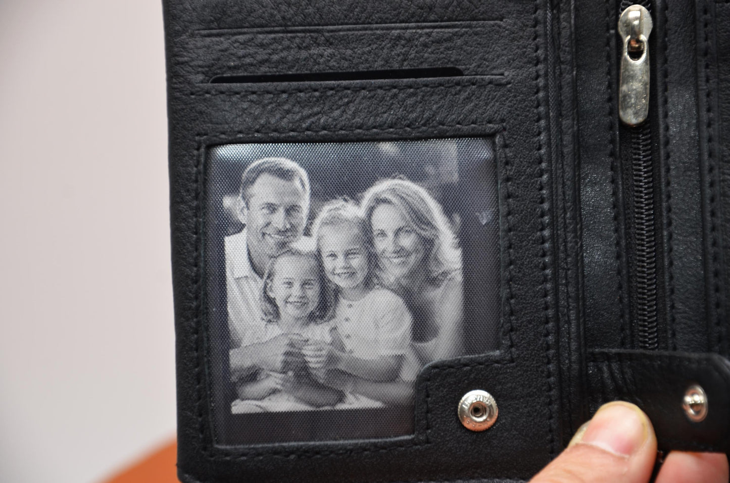Personalisierte Geldbörseneinlage – Aluminiumkarte mit Foto & Text Gravur – Individuelles Geschenk für besondere Anlässe - KATAAB